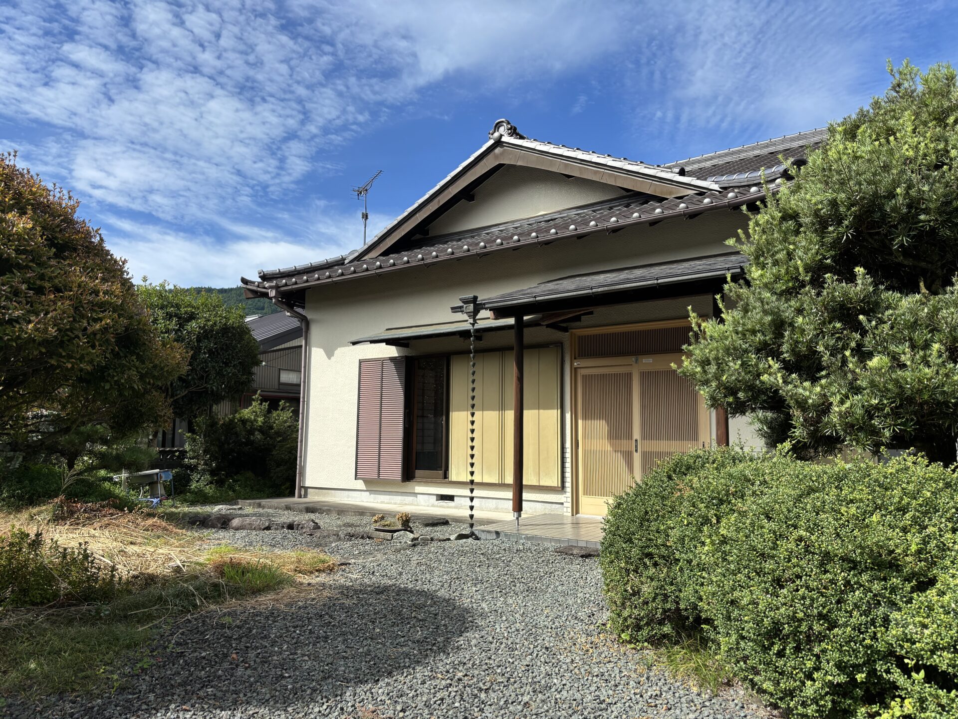 【徳山地区】庭付きのキレイな平屋。畑になるような庭付き。