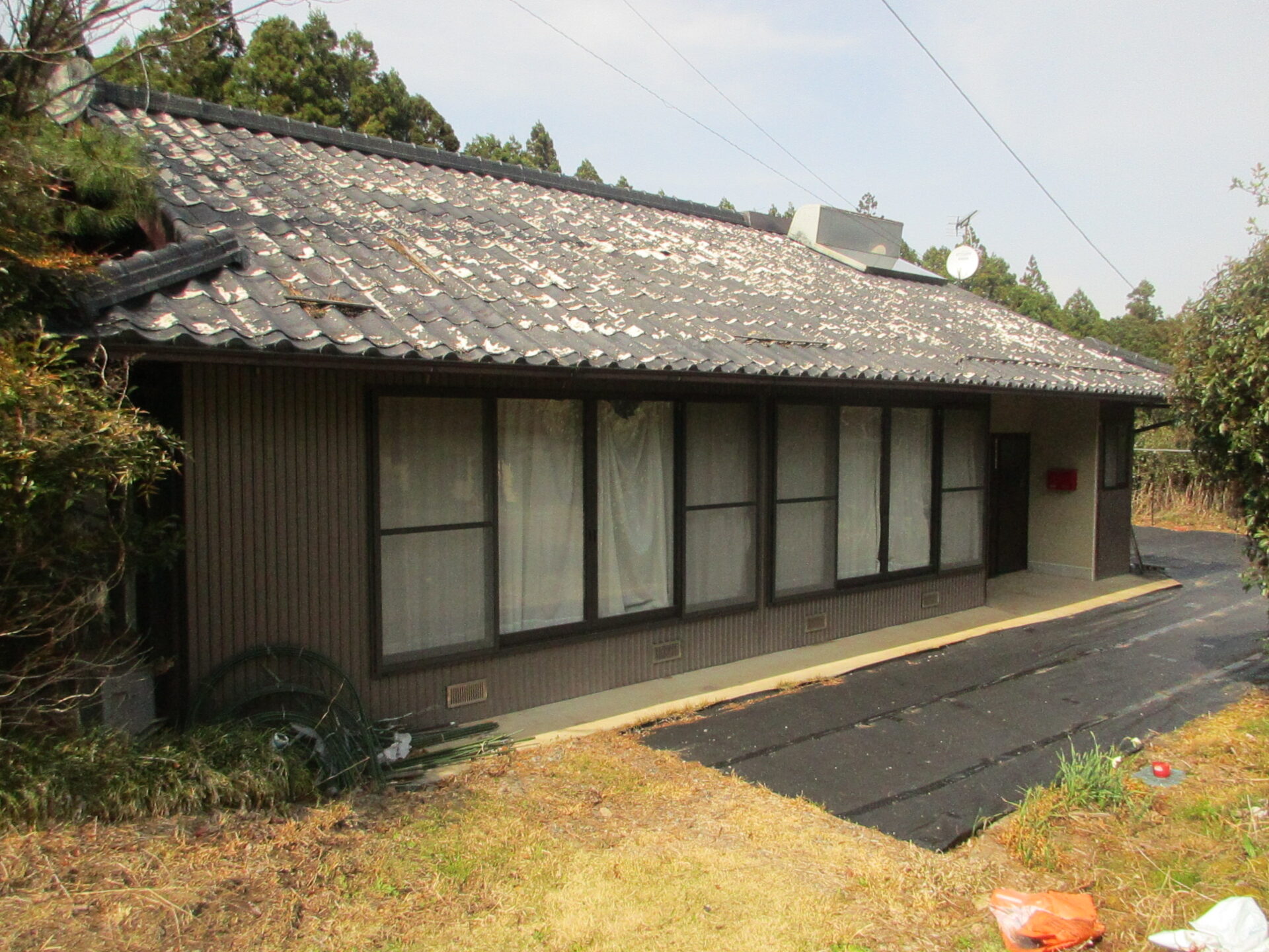 【梅高地区】中心部から離れた平屋、畑付き