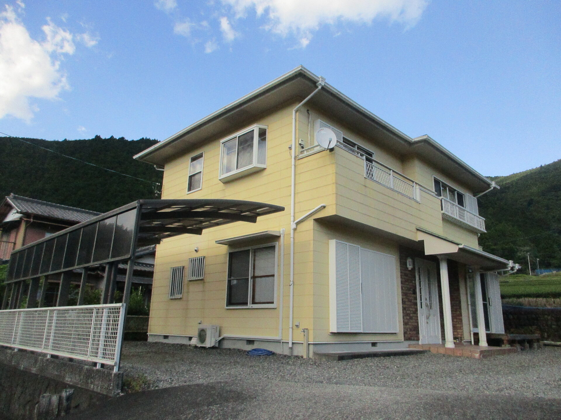 【地名地区】高台・お茶畑の景色が広がる物件